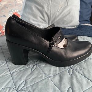 Dansko “TARA” Mary Jane Heel